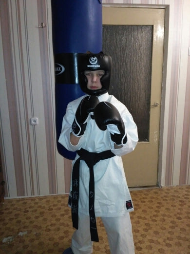 Taekwondo fighting headgear helmet